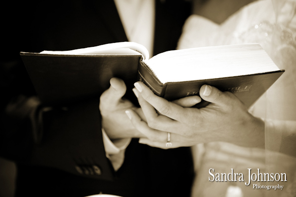 Best Ocean Breeze at Mayport wedding photographer - Sandra Johnson (SJFoto.com)